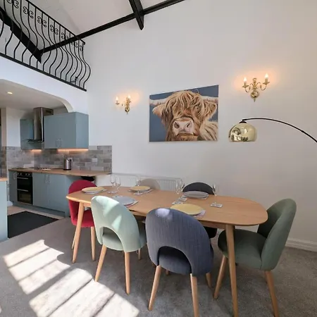 Appartement 3 Bed In Oc-sz469 *